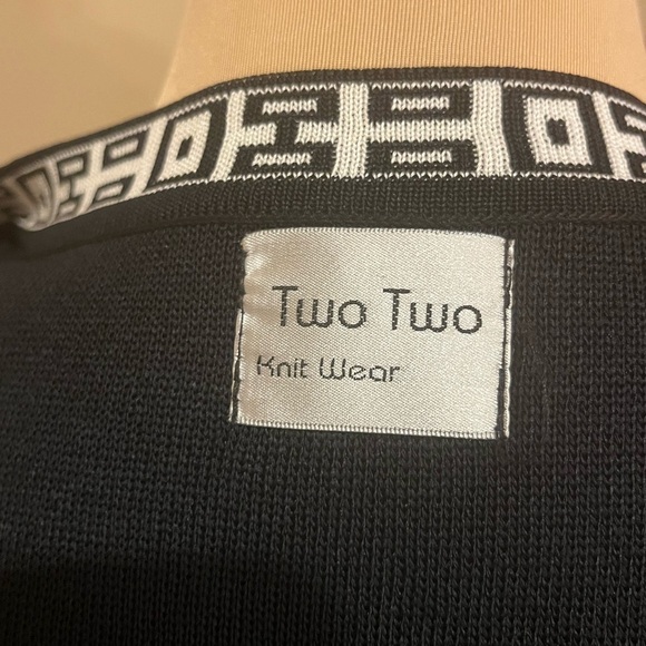 Two Two Boutique Black Cardigan,White Geometric Trim, Crystal buttons, size L - Picture 7 of 10